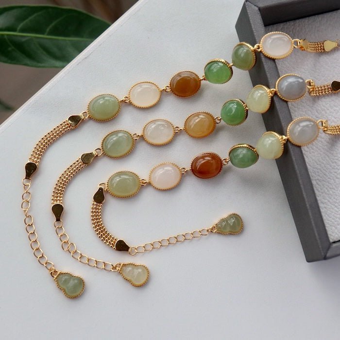 Regenbogenfarbenes Jade-Perlen-Armband