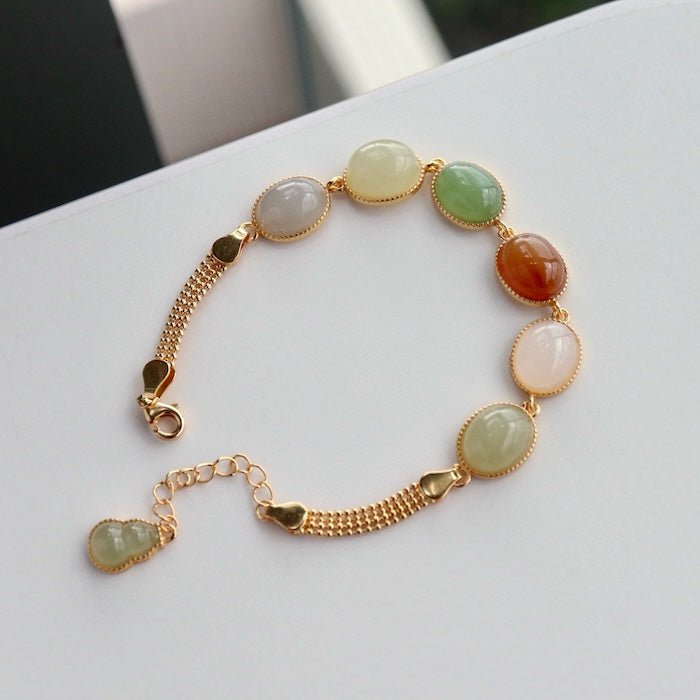 Regenbogenfarbenes Jade-Perlen-Armband