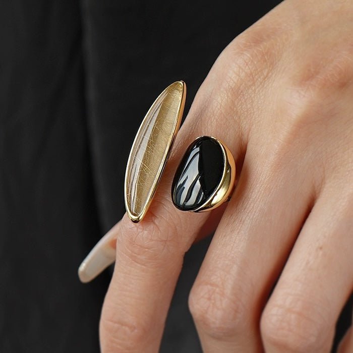 Mutiger minimalistischer Gold-Rutilquarz-Ring