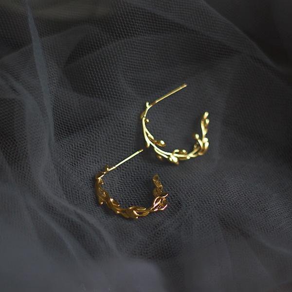 Lorbeerkranz – Eleganter Blatt-Ohrring