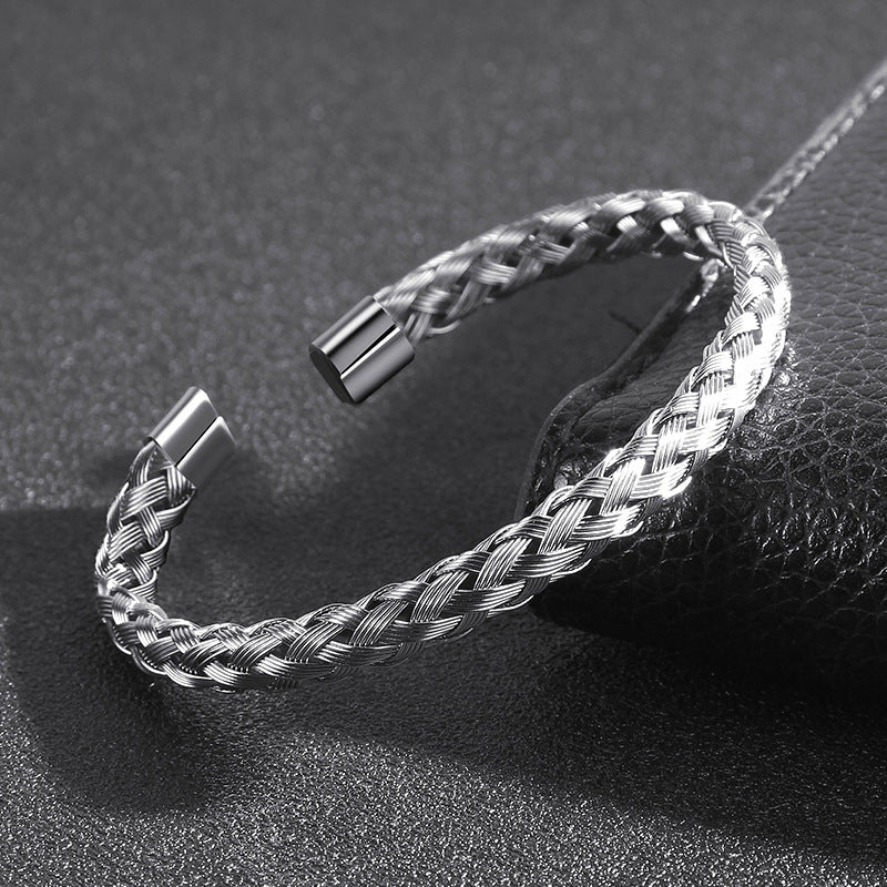 Titanium Armband