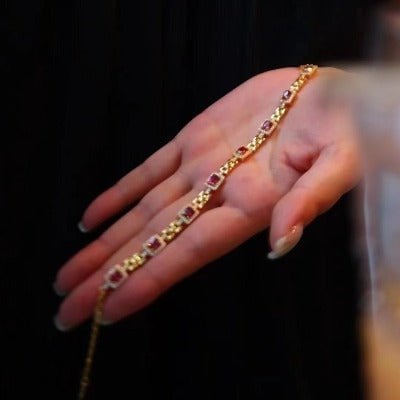 Italienischer Stil rotes Granat -Granat -Fancy Armband