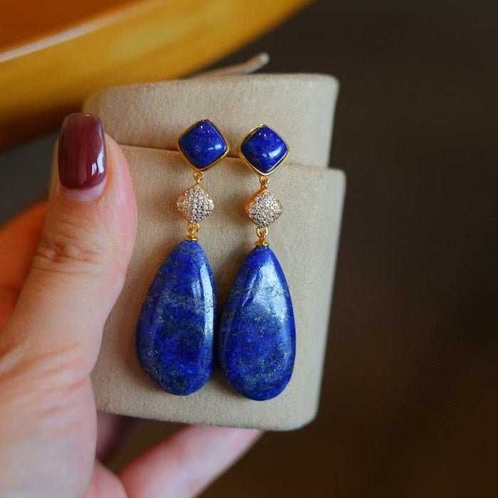 Klobige Lapislazuli-Wassertropfen-Ohrringe