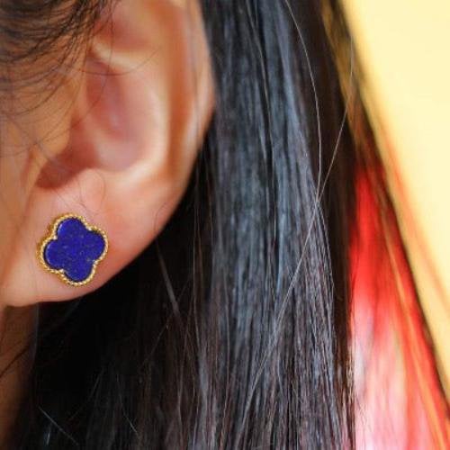 Minimalistische Lapis Lazuli Lucky Clover Ohrstollen