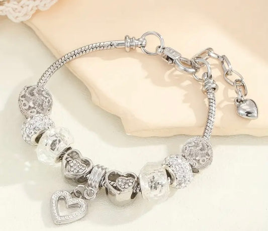 Armband mit Liebesherz Anhanger