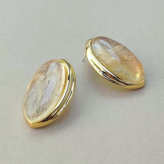Mutige minimalistische Gold-Rutilquarz-Ohrringe