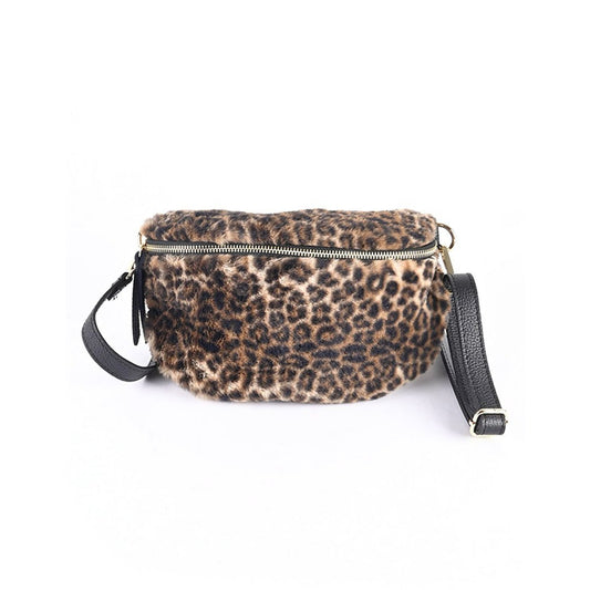 Gürteltasche aus Leder | Mantel | 552310
